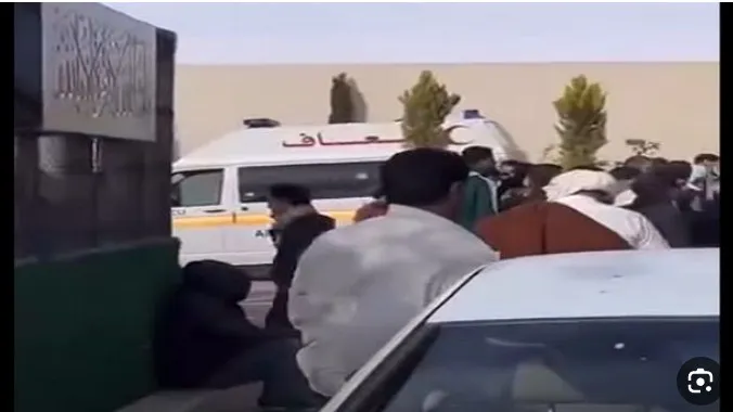 دعوات للهدوء في بني وليد مع وصول جثمان سيف الإسلام القذافي وتنفيذ وصيته بالدفن